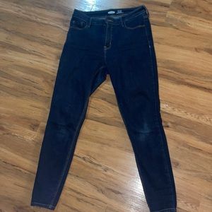 Old Navy Women’s Rockstar Super Skinny High Rise Dark Wash Jeans
